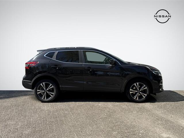 Nissan QASHQAI 1.3 DIG-T N-Connecta Design + Vision Pack | Apple Carplay/Android Auto | Panoramadak | LED Koplampen | Keyless Entry | 360° Camera | Rijklaarprijs!