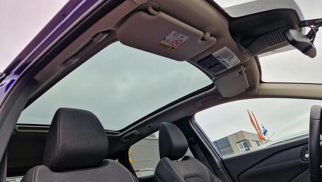 Nissan QASHQAI 1.3 MHEV Xtronic N-Connecta Automaat.