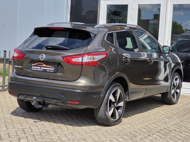 Nissan QASHQAI 1.2 N-Connecta PANORAMADAK|NAVIGATIE|XENON|360' CAMERA|GETINT GLAS|TREKHAAK|DEALER ONDERHOUDEN|1e EIGENAAR Maandag tot Vrijdag geopend van 09.00 tot 20.00 uur en Zaterdag van 09.00 tot 18.00 uur