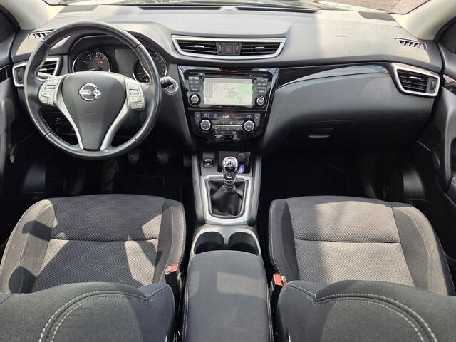 Nissan QASHQAI 1.2 N-Connecta PANORAMADAK|NAVIGATIE|XENON|360' CAMERA|GETINT GLAS|TREKHAAK|DEALER ONDERHOUDEN|1e EIGENAAR Maandag tot Vrijdag geopend van 09.00 tot 20.00 uur en Zaterdag van 09.00 tot 18.00 uur