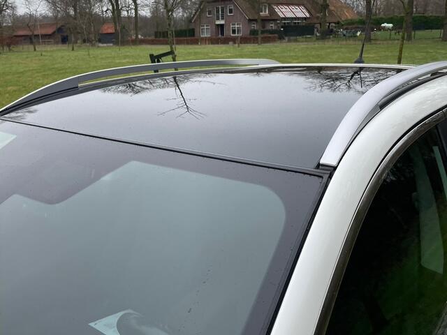 Nissan QASHQAI 1.2 N-Connecta 360 Graden camera, Panorama, Winterpakket, DAB