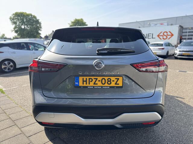 Nissan QASHQAI 1.3 MHEV Xtronic N-Connecta 1/2 leder