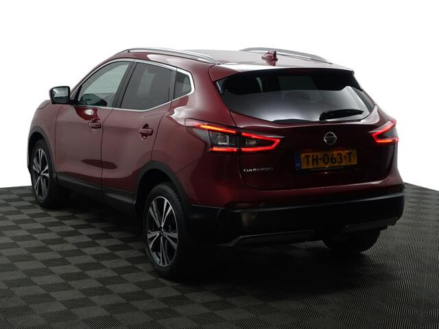 Nissan QASHQAI 1.2 N-Connecta Aut- Panoramadak, Xenon Led, 360 Camera, Sfeerverlichting, Lane Assist, Privacy Glass