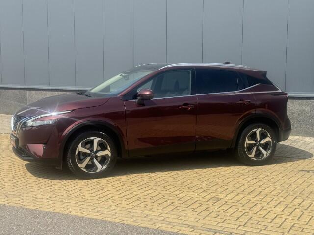 Nissan QASHQAI 1.3 MHEV N-Connecta Pano dak