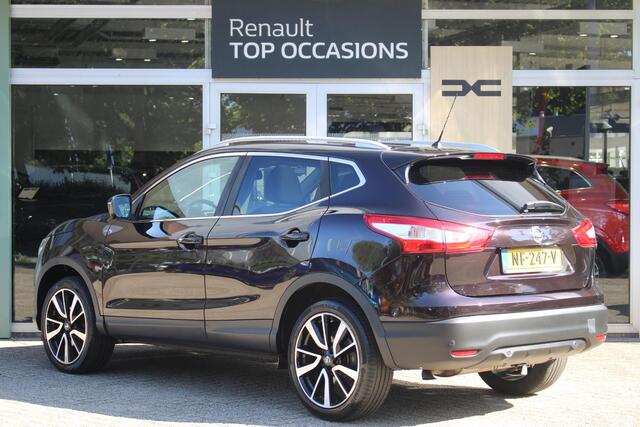 Nissan QASHQAI 1.2 N-Connecta Afneembare Trekhaak | Panorama dak | CruiseControl | Climate Control | Navigatie | 360 graden camera | Parkeersensoren