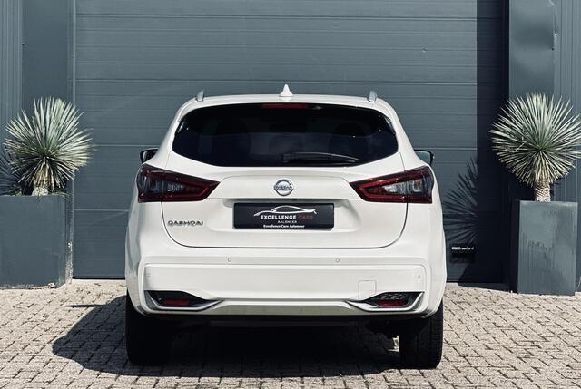Nissan QASHQAI 1.3 DIG-T Tekna +
