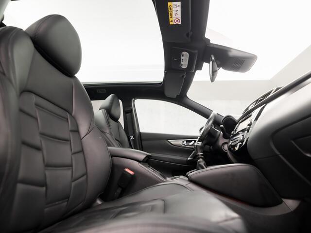 Nissan QASHQAI 1.2 Tekna Sport (PANORAMADAK, APPLE CARPLAY, MEMORY SEATS, LEDER, STOELVERWARMING, 360 CAMERA, ZWART HEMEL, GETINT GLAS, NIEUWE APK, NIEUWSTAAT)