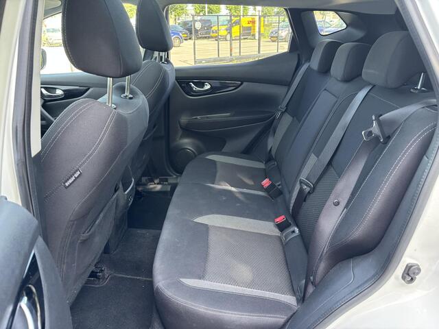 Nissan QASHQAI 1.3 DIG-T Design Edition