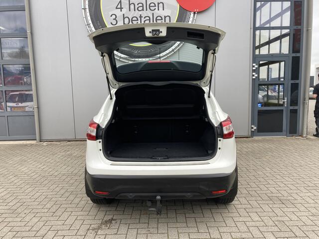 Nissan QASHQAI 1.2 N-Connecta Automaat | Trekhaak | Stoelverwarming | Navigatie