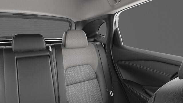 Nissan QASHQAI N-Connecta + Panoramisch glazen dak + Cold Pack e-Power | 12.3" TFT digitale cockpit | Audiosysteem met DAB, Apple Carplay & Android Auto, USB-aansluiting, stuurwielbediening en 6 luidsprekers | Blind Spot Warning & Intervention (BSW + BSI)