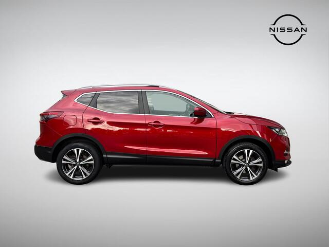 Nissan QASHQAI 1.2 N-Connecta Design Pack | Trekhaak | Navigatie | 360° Camera | Panoramadak | Keyless Entry | Cruise & Climate Control | Rijklaarprijs!