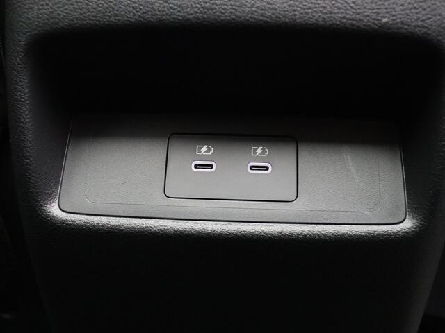 Nissan QASHQAI N-Connecta + Panoramisch glazen dak + Cold Pack e-Power | 12.3" TFT digitale cockpit | Audiosysteem met DAB, Apple Carplay & Android Auto, USB-aansluiting, stuurwielbediening en 6 luidsprekers | Blind Spot Warning & Intervention (BSW + BSI)