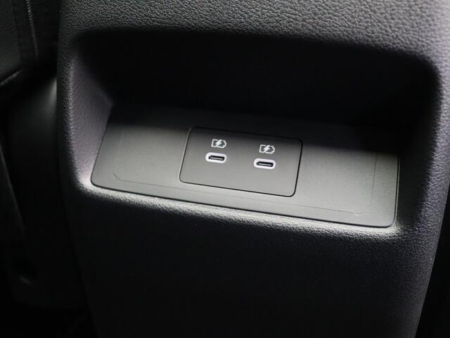 Nissan QASHQAI Tekna + Panoramisch glazen dak + Cold Pack e-Power | 12.3" TFT digitale cockpit | Audiosysteem met DAB, Apple Carplay & Android Auto, USB-aansluiting, stuurwielbediening en 6 luidsprekers | Automatische achterklep met handsfree functie (voetsensor)