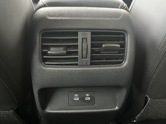 Nissan QASHQAI 1.3 MHEV Xtronic Limited Edition | Panoramadak | Head-Up Display | 360° Camera | El. achterklep |