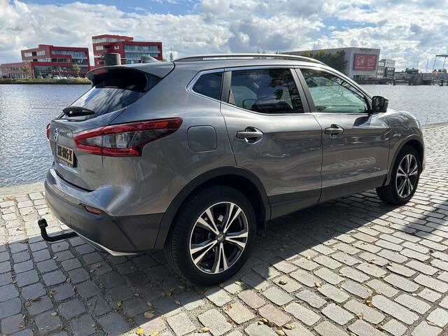 Nissan QASHQAI 1.3 DIG-T N-Connecta nieuwstaat 63.000 km panodak