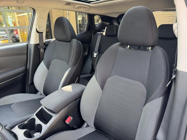 Nissan QASHQAI 1.2 N-Connecta Automaat Panodak Navi Climate Control 360Camera