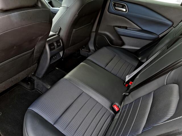 Nissan QASHQAI 1.3 MHEV Xtronic Tekna / Trekhaak ( 1.800 kg ) / All Season banden / Apple carplay / Android auto / Head-up Display / Elektrische kofferbak