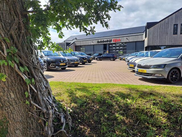 Nissan QASHQAI 1.2 Connect Edition | Automaat | Navi | Pano | Trekhaak | LED | 360 Camera | PDC |