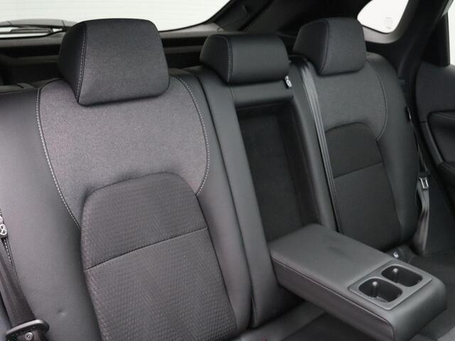 Nissan QASHQAI 1.3 MHEV Xtronic N-Connecta | Headup display | 18" Velgen | Stoel, Stuur en Voorruitverwarming | Adaptieve Cruise Control | Elektrische Achterklep |