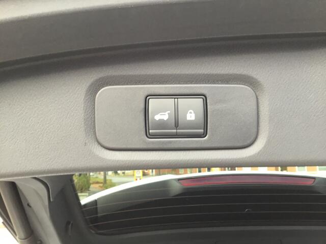 Nissan QASHQAI 1.3 MHEV 158 Xtronic Tekna Plus Cold Pack