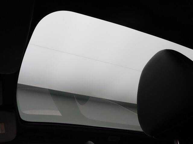 Nissan QASHQAI 115pk Tekna + BOSE | 360° Camera | Cruise | Stoel-/voorruitverw. | Panoramadak