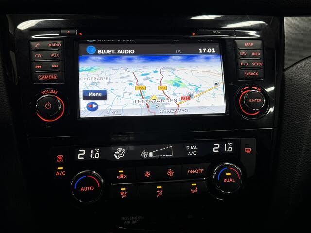 Nissan QASHQAI 1.2 N-Connecta KEY-LESS CAMERA'S PANODAK TREKHAAK