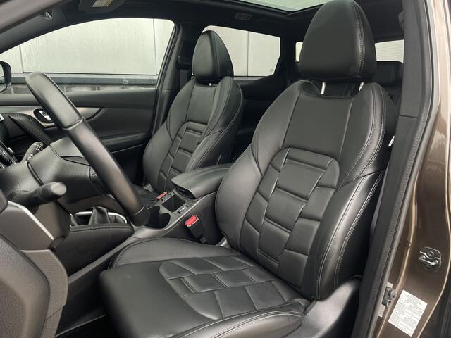 Nissan QASHQAI 1.2 Tekna + | Pano-Dak | Trekhaak | Leer | Bose | Navi | Climate