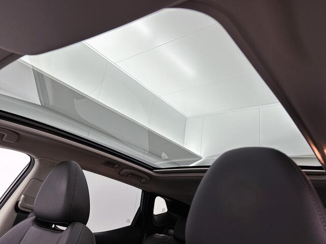 Nissan QASHQAI 1.2 Tekna + | Trekhaak | Panoramadak | 360 Camera | Stoelverwarming | Nederlandse auto |