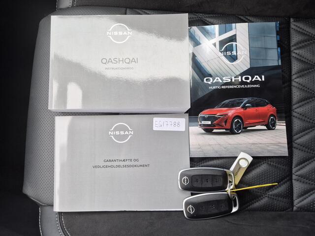 Nissan QASHQAI 1.3 MHEV Xtronic Tekna Plus / Nieuw Model / Facelift / HUD / Panoramadak / Stoel met massage functie / Trekgewicht 1800 kg / Elektrische achterklep / Rondomzicht camera / Stuur-, Stoel en Voorruit verwarming /