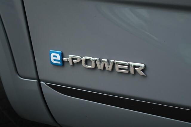 Nissan QASHQAI 1.5 e-Power N-Design / Panorama / Stoelverwarming / Voorruit verwarmd