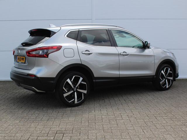 Nissan QASHQAI 1.3 DIG-T 140 Tekna + / Panoramadak / Bose / Lederen Bekleding / Navigatie + Apple Carplay/Android Auto / Stoelverwarming Voor /