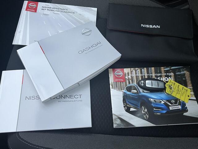 Nissan QASHQAI 1.6 Tekna / airco (automatisch) / Trekhaak (1500 kg) / voorstoelen verwarmd / panoramadak /