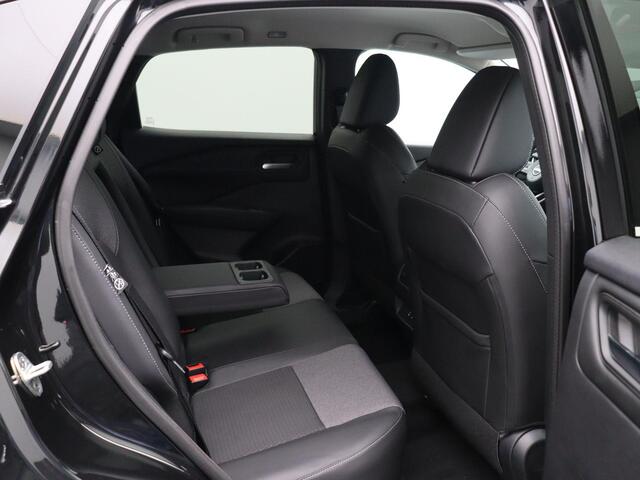 Nissan QASHQAI 158pk MHEV Xtronic N-Connecta | Headup-display | Stoel, stuur en voorrruit verwarming | Rondomzicht camera | Elektrische kofferklep | Pilot assist |