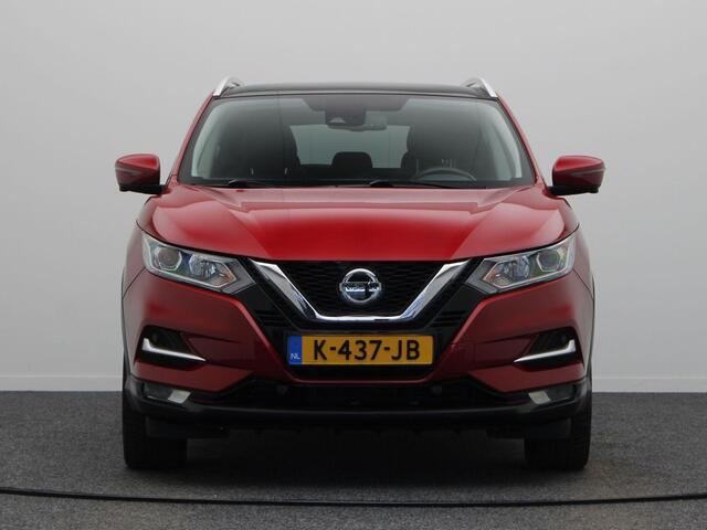 Nissan QASHQAI 158pk DIG-T Design Edition | Lichtmetalen velgen | Pano dak | 360° Camera | Automaat |