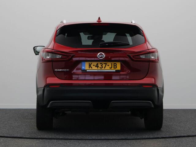 Nissan QASHQAI 158pk DIG-T Design Edition | Lichtmetalen velgen | Pano dak | 360° Camera | Automaat |