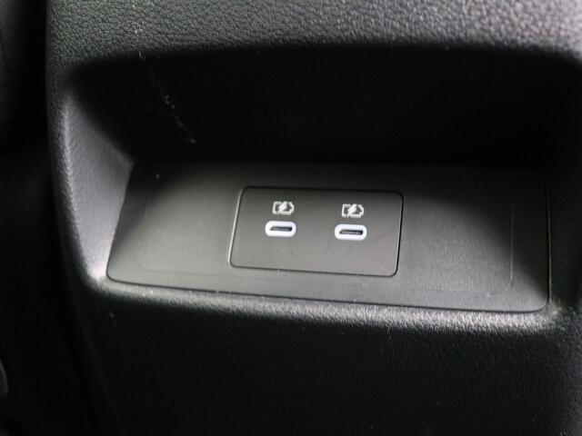 Nissan QASHQAI 158pk MHEV Xtronic N-Connecta | Stoel & Stuur verwarming | Heads up display | 360 camera |