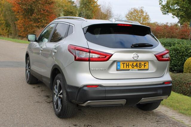 Nissan QASHQAI 1.2 115pk N-Connecta ECC/navi/camera/cruise/PDC/panodak