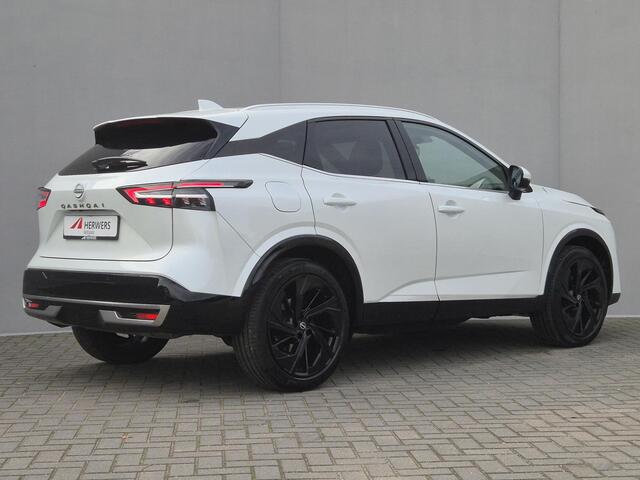 Nissan QASHQAI 1.3 MHEV Xtronic Tekna Plus Automaat / Fabrieksgarantie tot 03-2028 / Trekgewicht 1800 kg / Elektrische achterklep / Panoramadak / HUD / Stuur-, Stoel en Voorruit verwarming / Stoel met massage functie / Adaptief CC /