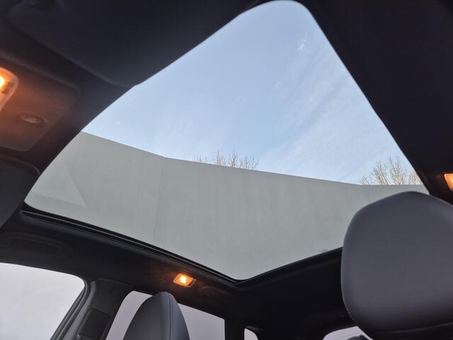 Nissan QASHQAI 1.3 DIG-T Tekna + / Allseason banden / Panoramadak / Rondomzicht camera / Bose Audio Systeem / Stuur-, Stoel en Voorruit verwarming / Trekgewicht 1500 kg / Keyless Entry/Start / Adaptief CC /