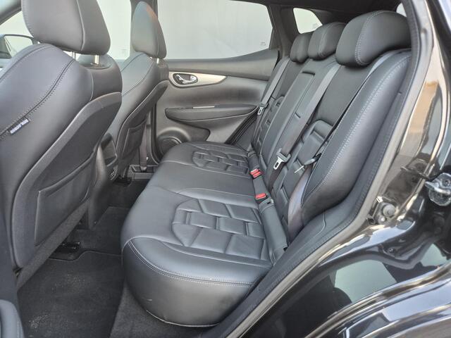 Nissan QASHQAI 1.3 DIG-T Tekna + / Allseason banden / Panoramadak / Rondomzicht camera / Bose Audio Systeem / Stuur-, Stoel en Voorruit verwarming / Trekgewicht 1500 kg / Keyless Entry/Start / Adaptief CC /