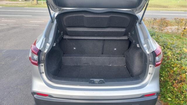 Nissan QASHQAI 1.3 DIG-T Acces Edition CLIMA/DAB BJ 2021