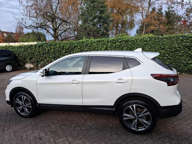 Nissan QASHQAI 1.2 Visia 360CAMERA/LED/NAVI/PDC/TREKHAAK 116PK