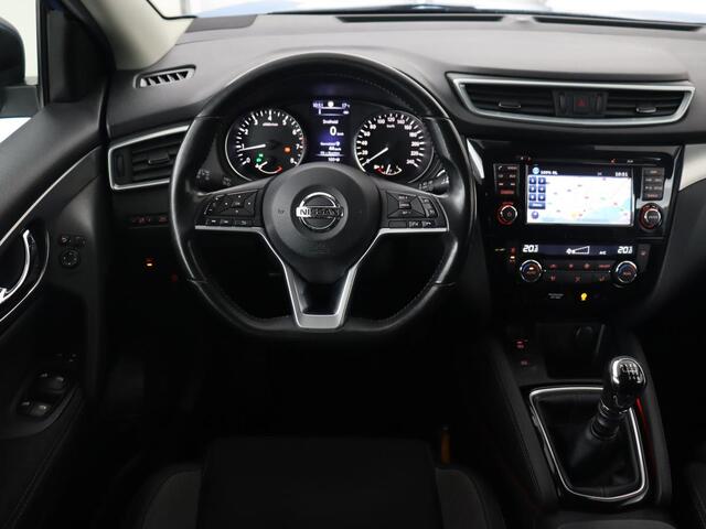Nissan QASHQAI 1.2 N-Connecta | Panoramadak | Trekhaak | 360 Camera | Navigatie | Keyless | Climate control | Cruise control