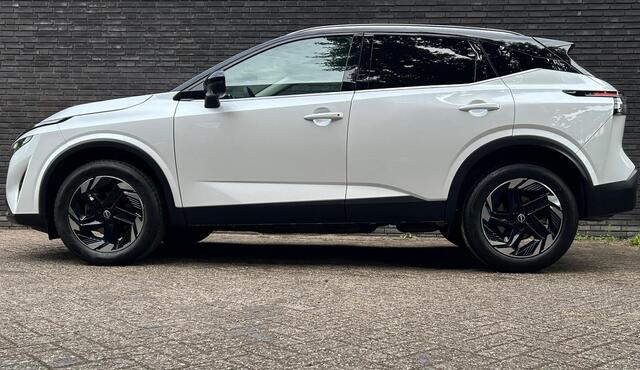Nissan QASHQAI 1.3 MHEV Xtronic N-Connecta l Virtual Cockpit l Ambient Light l Google l 360 Camera l LED l Stoelverwarming l NW Model