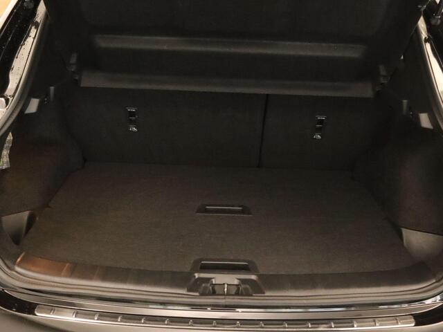 Nissan QASHQAI 1.3 DIG-T Tekna - ORIGINEEL NEDERLANDSE AUTO - TREKHAAK (1.500KG GEREMD) - APPLE CARPLAY/ANDROID AUTO - NAVIGATIESYSTEEM FULL MAP - LED KOPLAMPEN - CRUISE CONTROL ADAPTIEF - PARKEERSENSOR VOOR EN ACHTER - RONDOMZICHT CAMERA - DODEHOEK DETECTIE - KEYLESS 