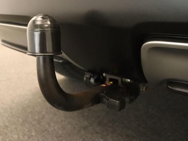 Nissan QASHQAI 1.3 DIG-T Tekna - ORIGINEEL NEDERLANDSE AUTO - TREKHAAK (1.500KG GEREMD) - APPLE CARPLAY/ANDROID AUTO - NAVIGATIESYSTEEM FULL MAP - LED KOPLAMPEN - CRUISE CONTROL ADAPTIEF - PARKEERSENSOR VOOR EN ACHTER - RONDOMZICHT CAMERA - DODEHOEK DETECTIE - KEYLESS 