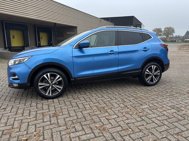 Nissan QASHQAI 1.3 DIG-T Tekna Automaat [ Panodak,navi,camera`s,leer,ecc,lmv,trekhaak ]