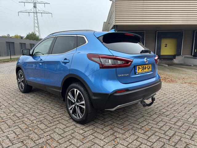 Nissan QASHQAI 1.3 DIG-T Tekna Automaat [ Panodak,navi,camera`s,leer,ecc,lmv,trekhaak ]