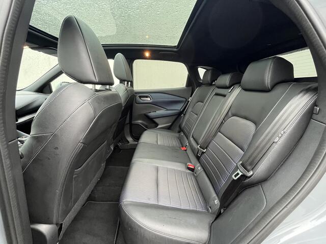 Nissan QASHQAI 1.3 MHEV Xtronic Tekna / Vaste Trekhaak 13-polig (Trekgewicht 1.800kg) / Stoel- en Stuurverwarming / Panoramadak / HUD / 360° Camera / Keyless Entry & Start / Apple Carplay & Android Auto / Navigatie full map / Adaptieve Cruise Control / Climate Control /