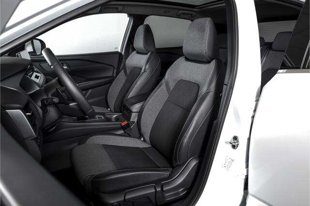 Nissan QASHQAI 1.3 MHEV 158 PK Xtronic N-Connecta - Automaat (Nieuw model) | Panodak | Cold Pack | Dig. Cockpit | Adapt. Cruise | 360 Camera | PDC | NAV + App Connect | LM 18" | ECC | 6031